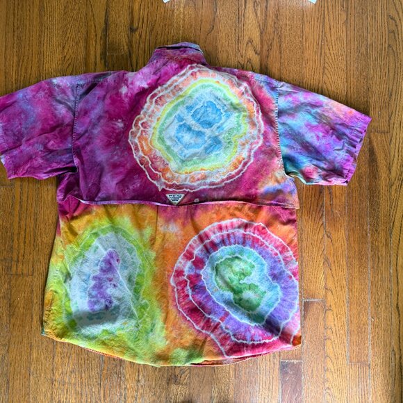 Columbia PFG Tie Dye short sleeve button up shirt Mens size Large - Picture 8 of 9